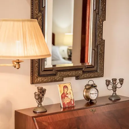 Monk Homes * La Canea