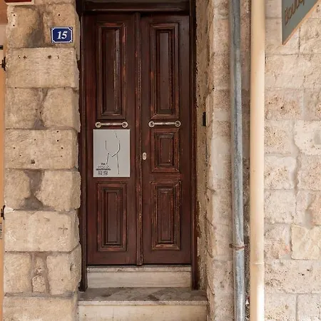 Monk Homes * La Canea